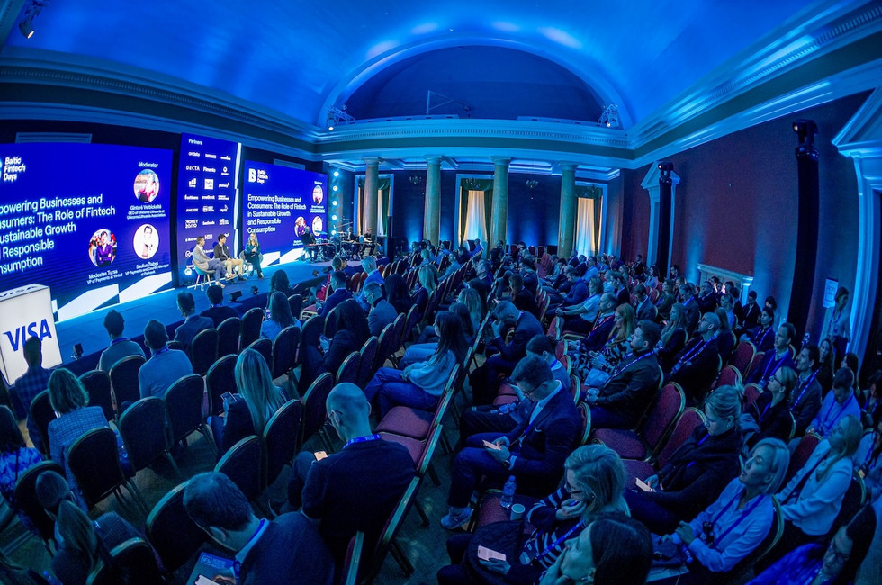 The stage of Baltic Fintech Days 2025 during the Payhawk and Vinted fireside chat